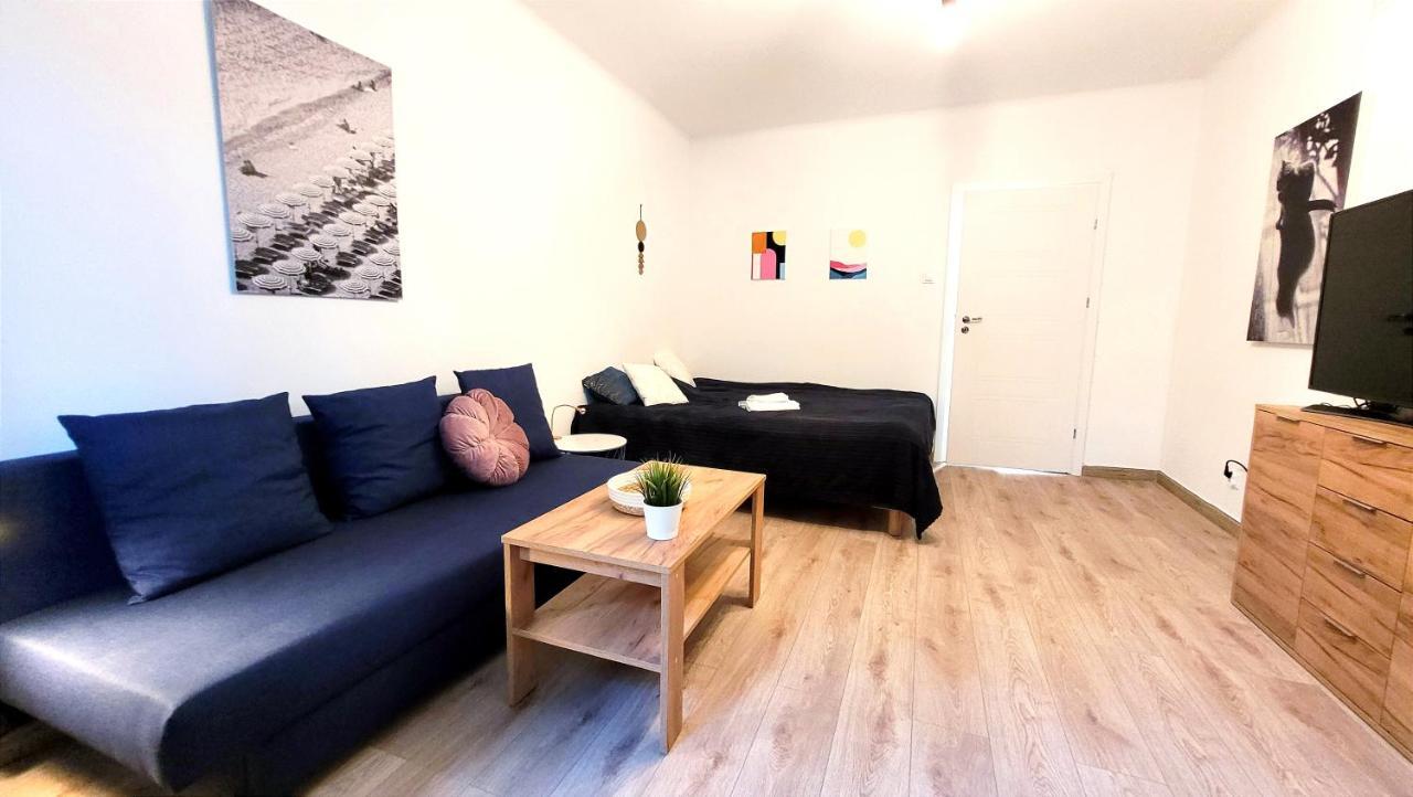 Great Life - Apartment Next To Metro Station 华沙 外观 照片